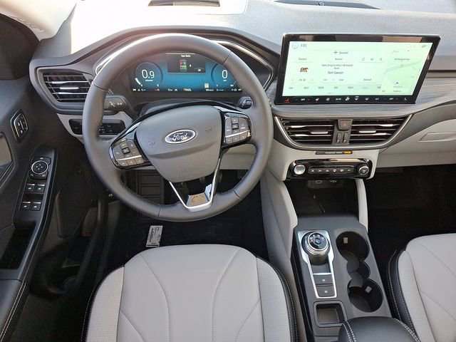 New 2026 Ford Escape Platinum w/ Premium Technology Package AWD/4WD image 7