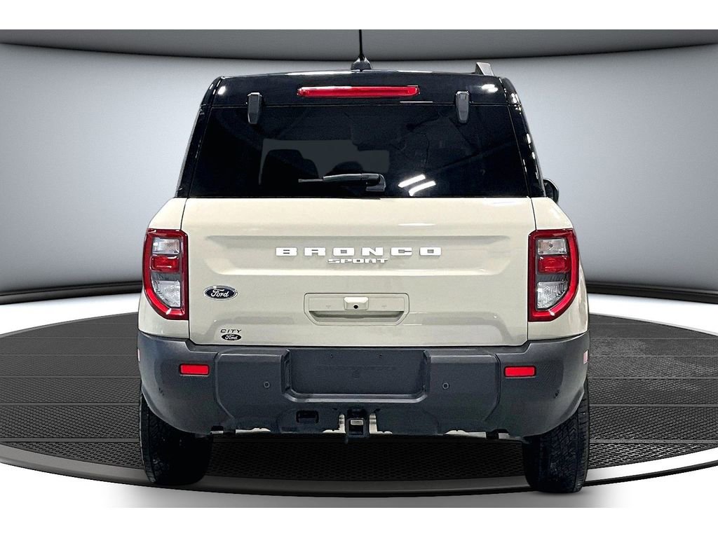 Used 2025 Ford Bronco Sport Badlands image 6