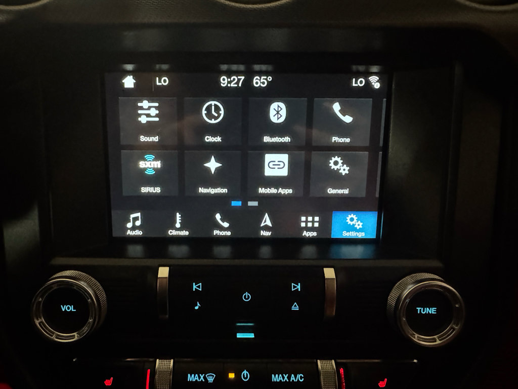 Used 2018 Ford Mustang Premium w/ Equipment Group 201A RWD image 27