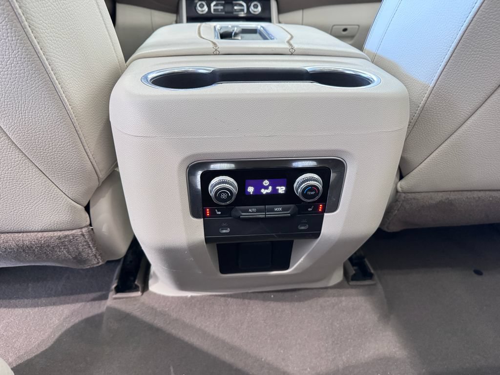 Certified 2021 GMC Yukon Denali AWD/4WD image 32