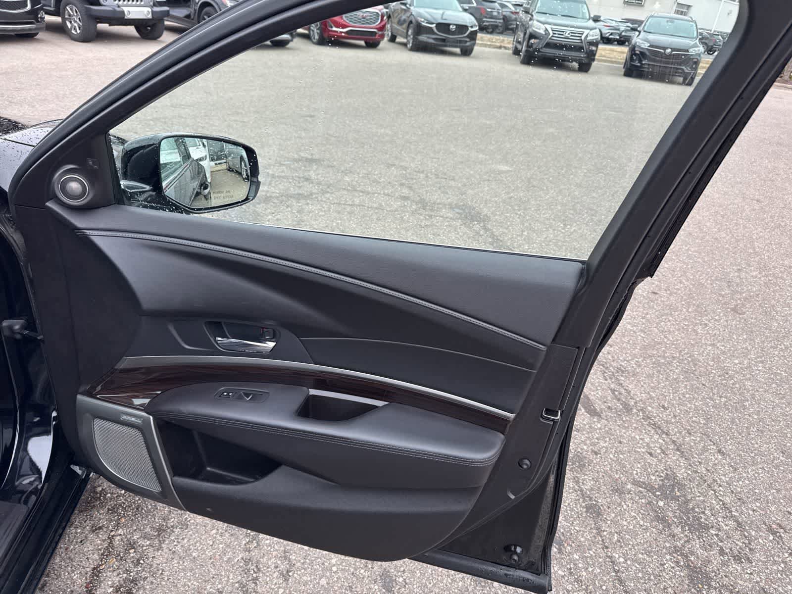Used 2017 Acura RLX w/ Advance Package FWD image 27
