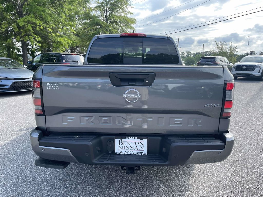 New 2026 Nissan Frontier SV w/ Tow Package AWD/4WD image 3