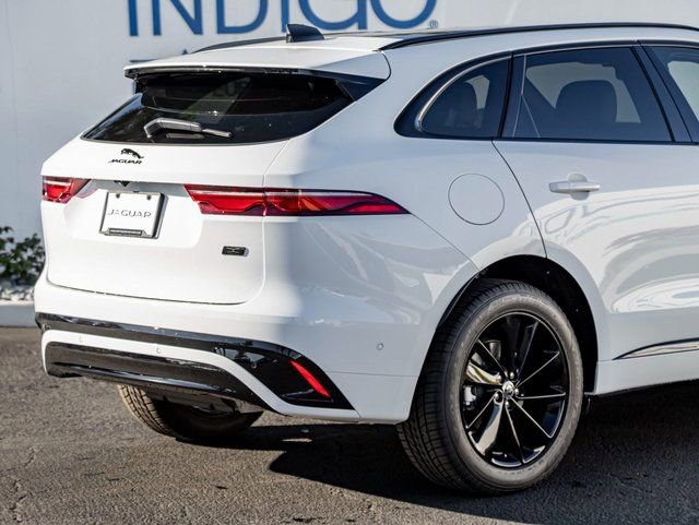 New 2026 Jaguar F-PACE R-Dynamic S AWD/4WD image 7