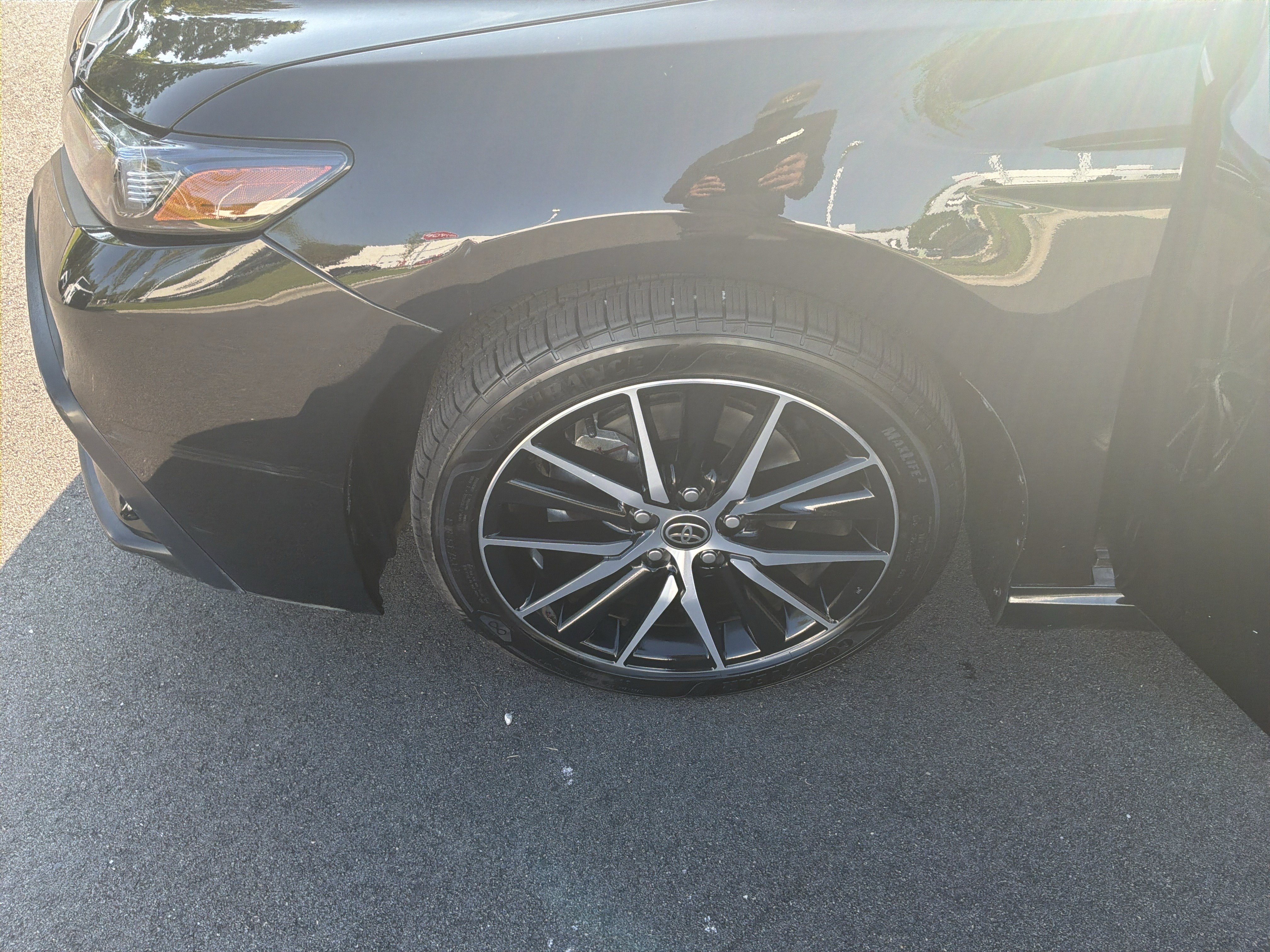 Used 2023 Toyota Camry SE FWD image 13