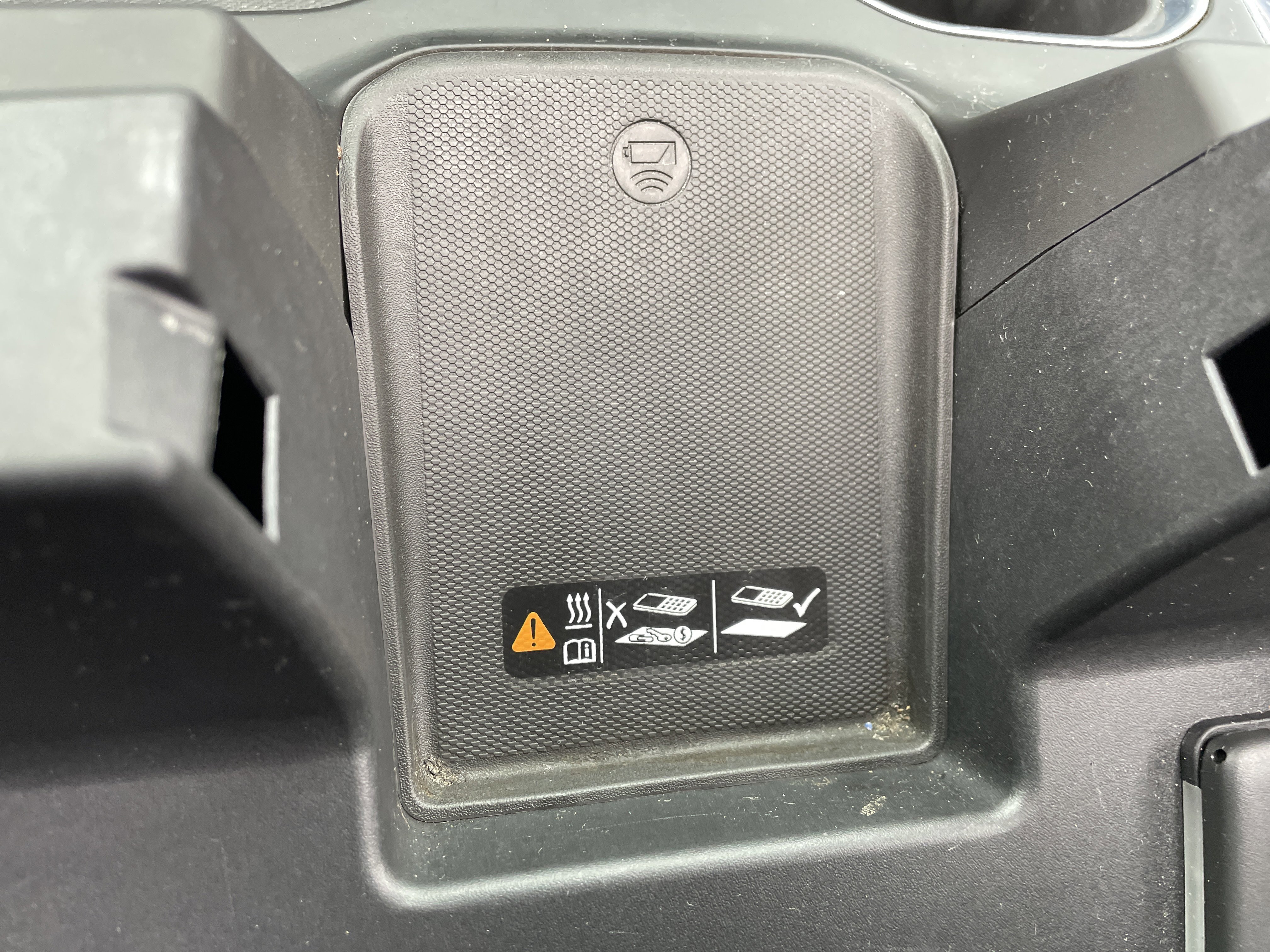 Certified 2022 Chevrolet Silverado 1500 High Country w/ High Country Premium Package image 41