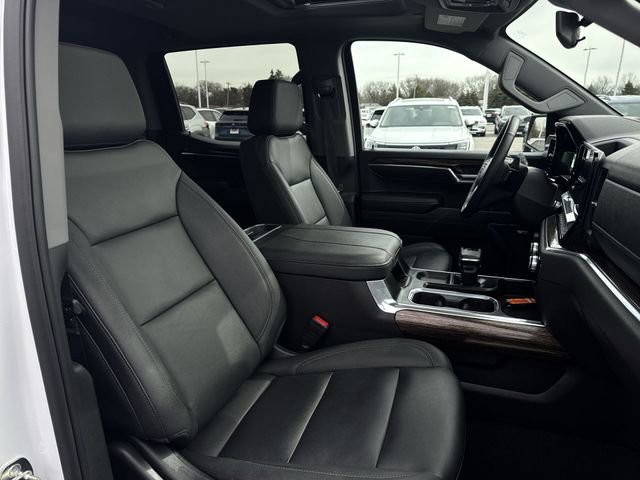 Used 2024 GMC Sierra 1500 Elevation w/ Elevation Premium Package image 29