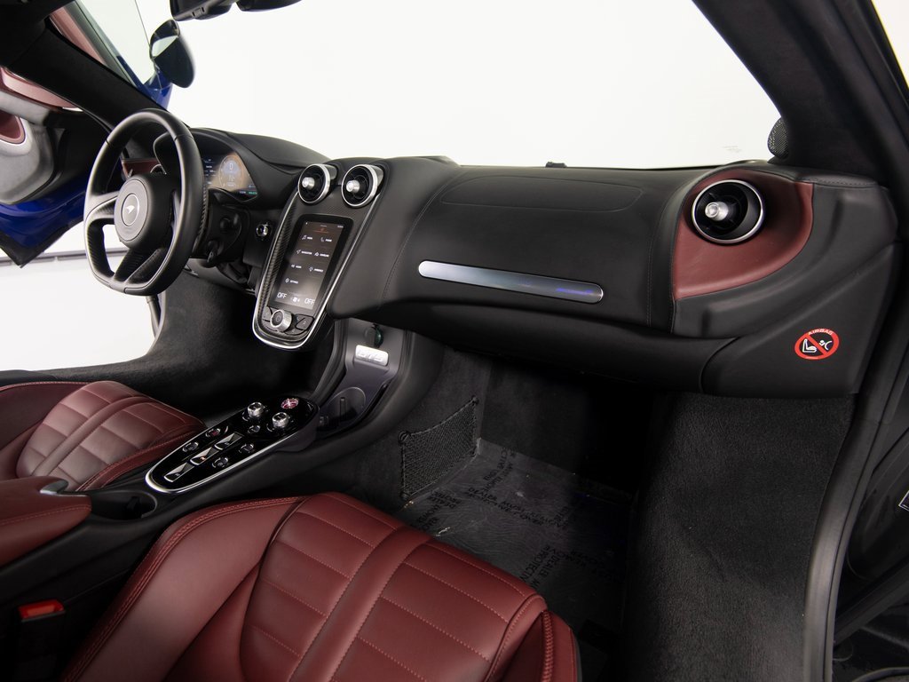 New 2025 McLaren GTS image 22