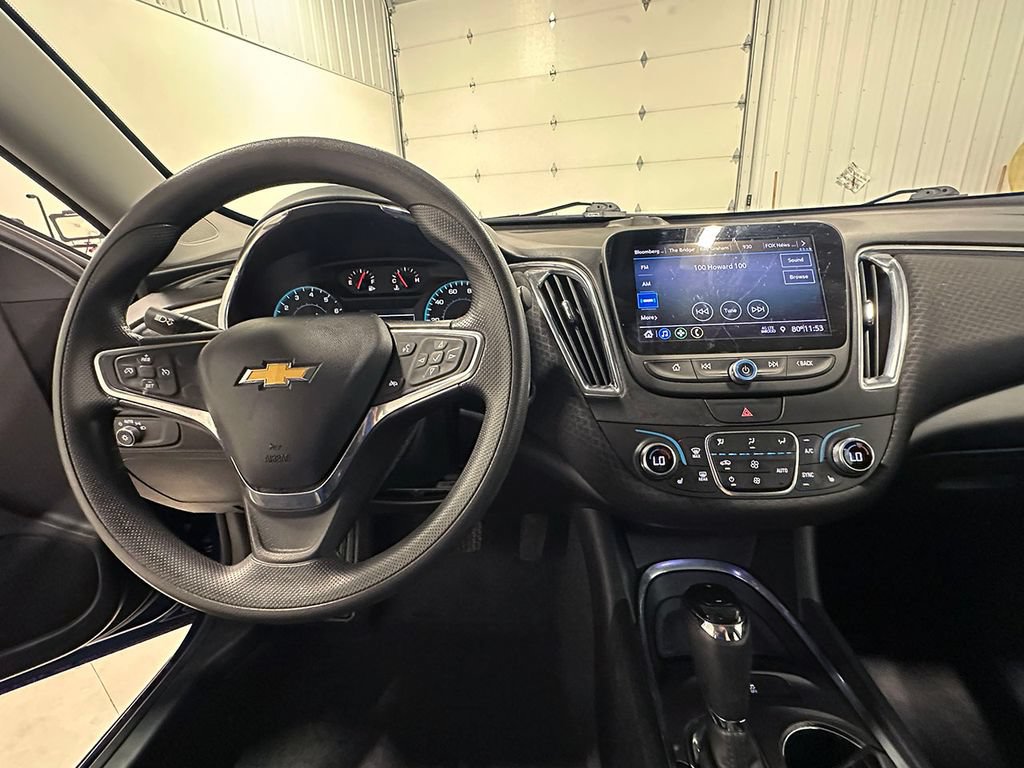 Used 2019 Chevrolet Malibu LT FWD image 36