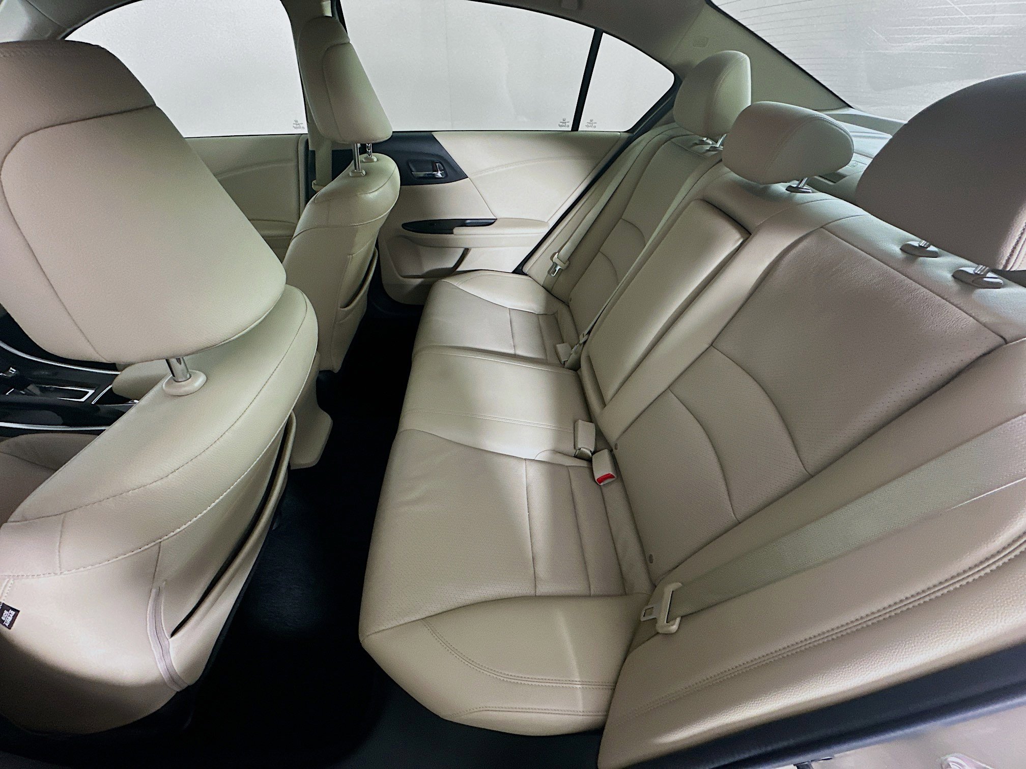 Used 2015 Honda Accord EX-L image 27