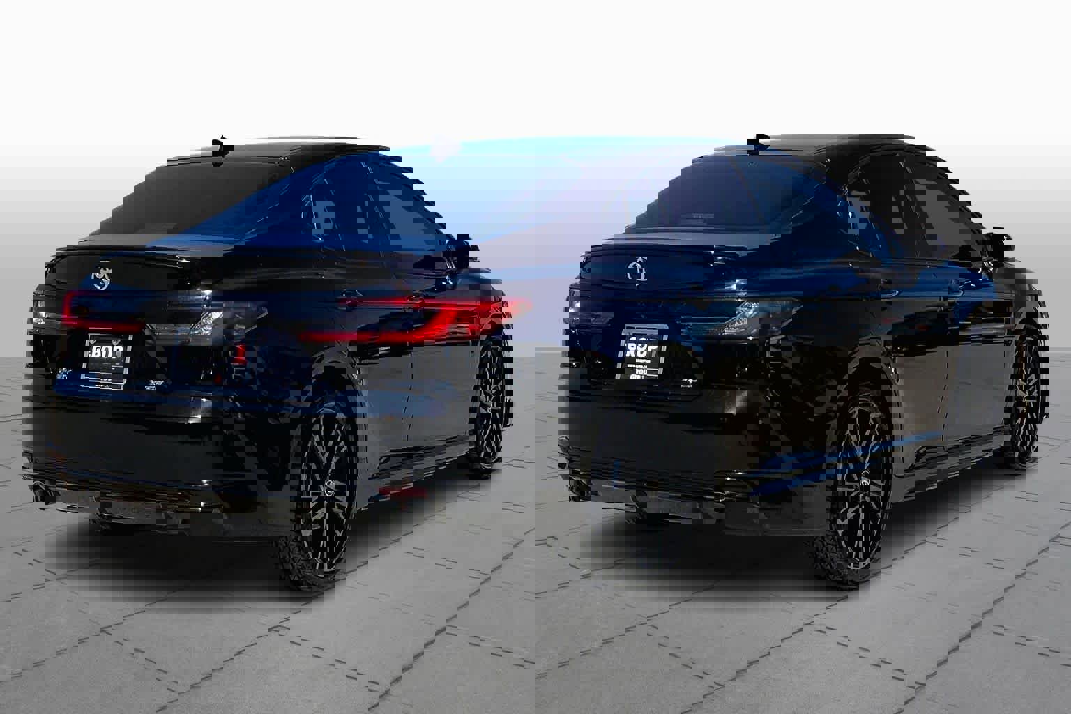 Used 2025 Toyota Camry XSE image 13