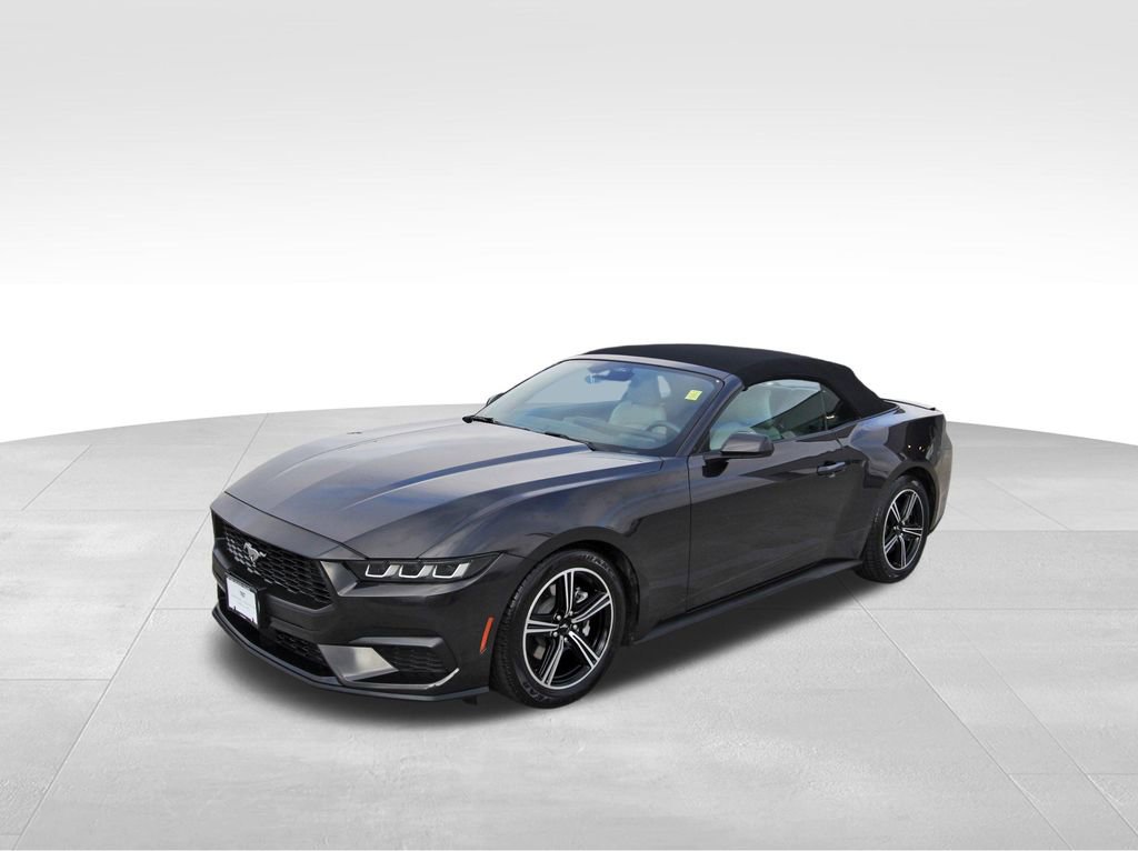 Used 2024 Ford Mustang Premium image 2