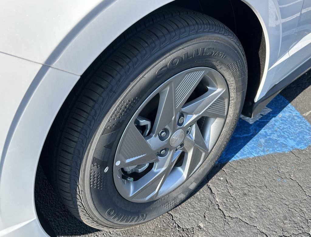 Certified 2025 Hyundai Sonata SE FWD image 7