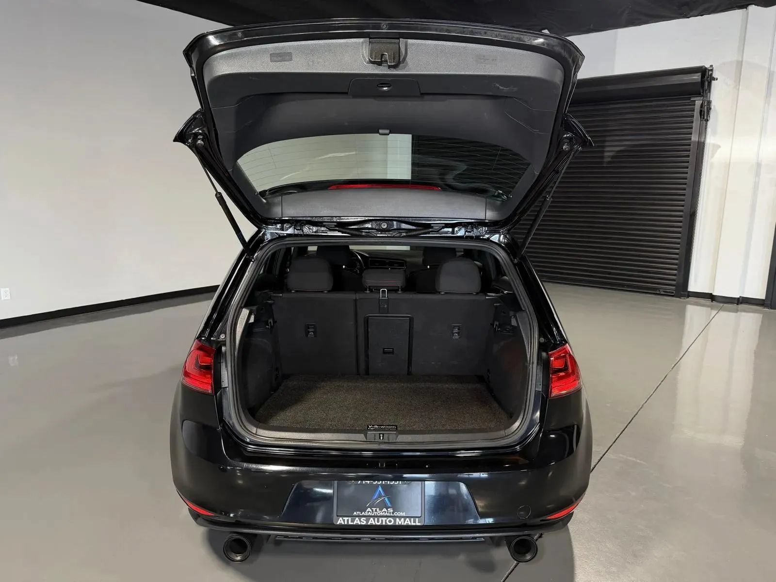 Used 2017 Volkswagen GTI S FWD image 13