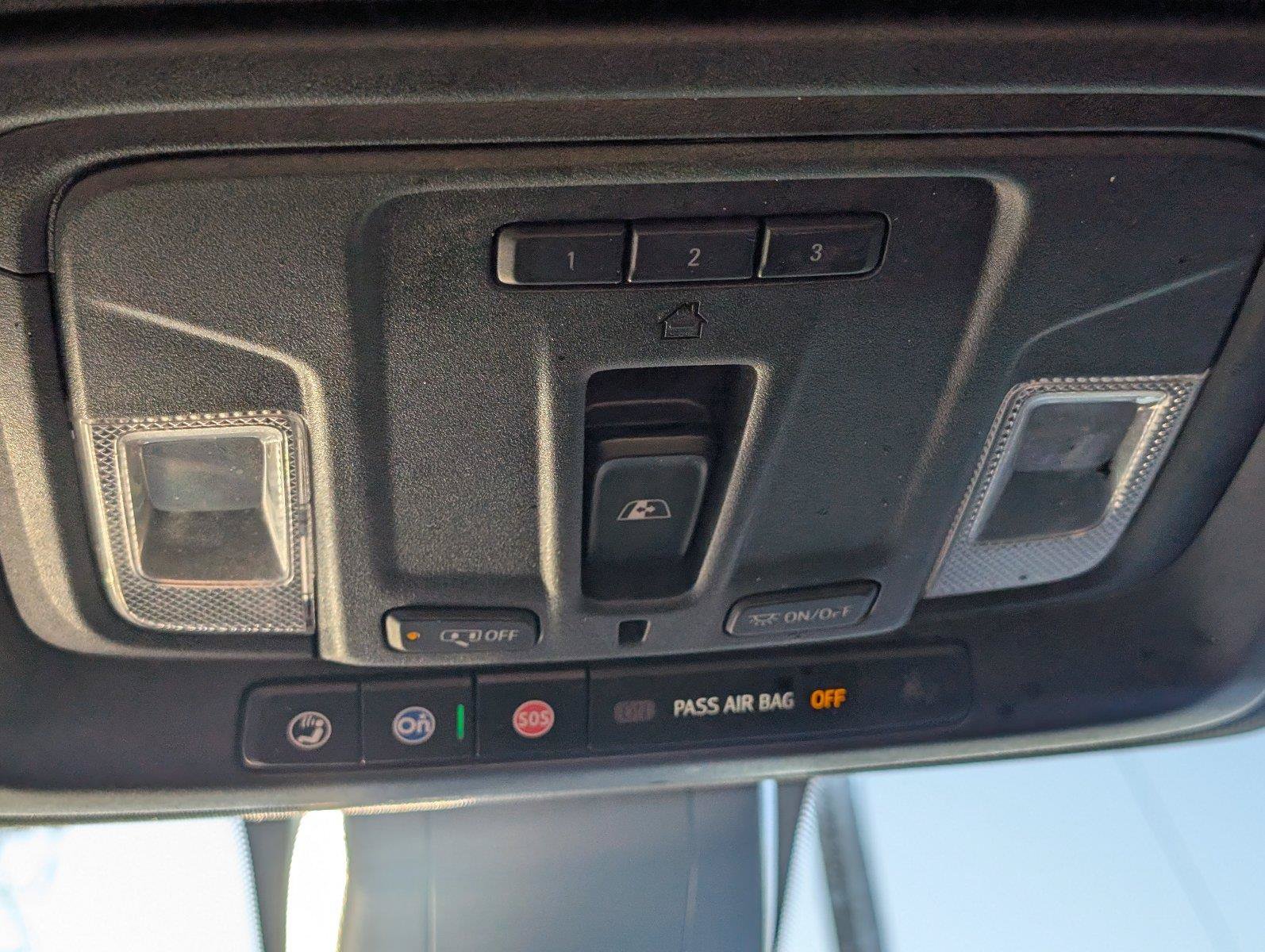 Used 2020 GMC Sierra 2500 AT4 w/ AT4 Premium Package AWD/4WD image 19