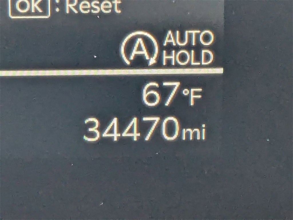 Used 2024 Kia Sorento S image 16