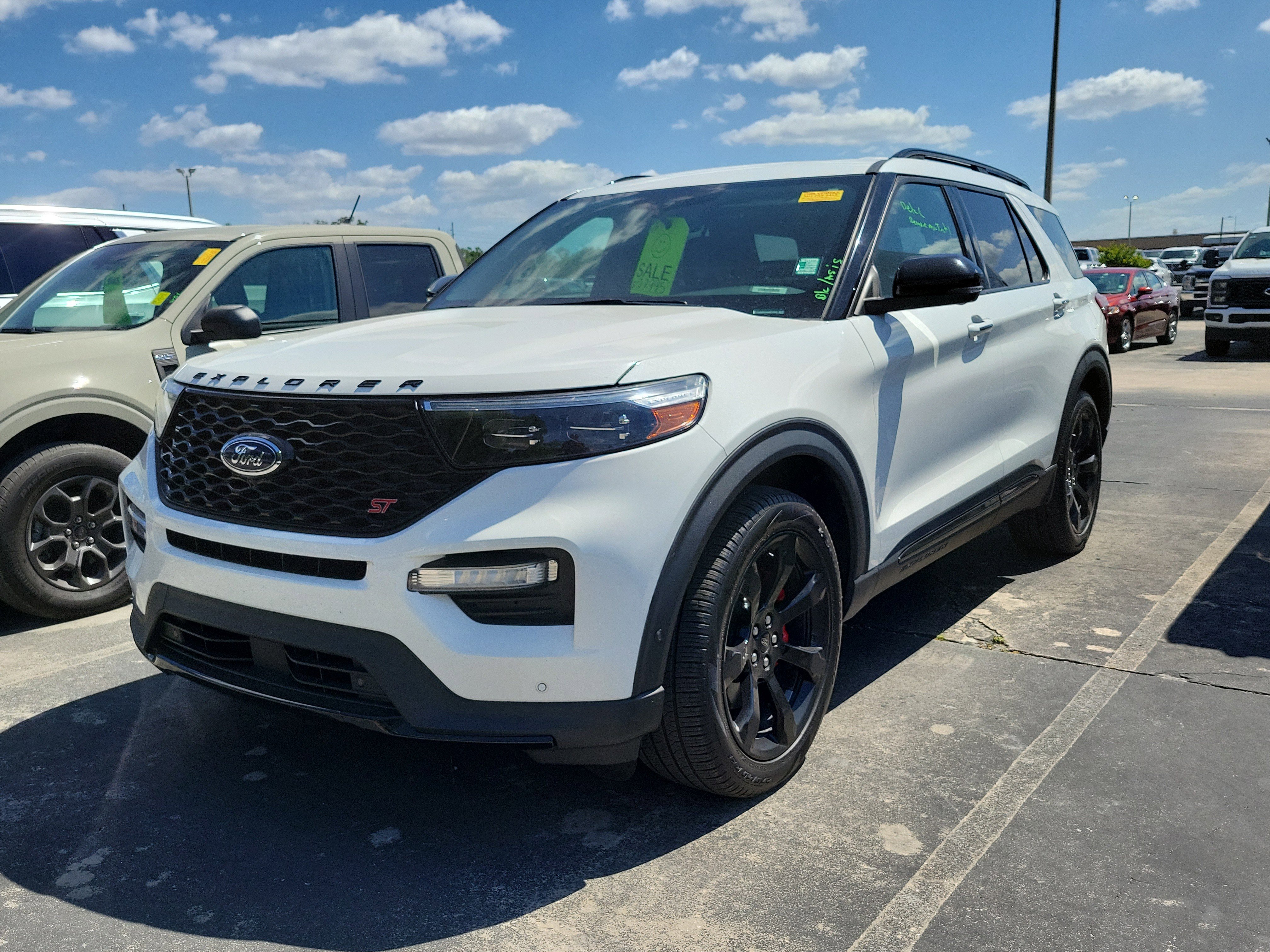 Used 2020 Ford Explorer ST w/ ST Street Pack AWD/4WD image 3