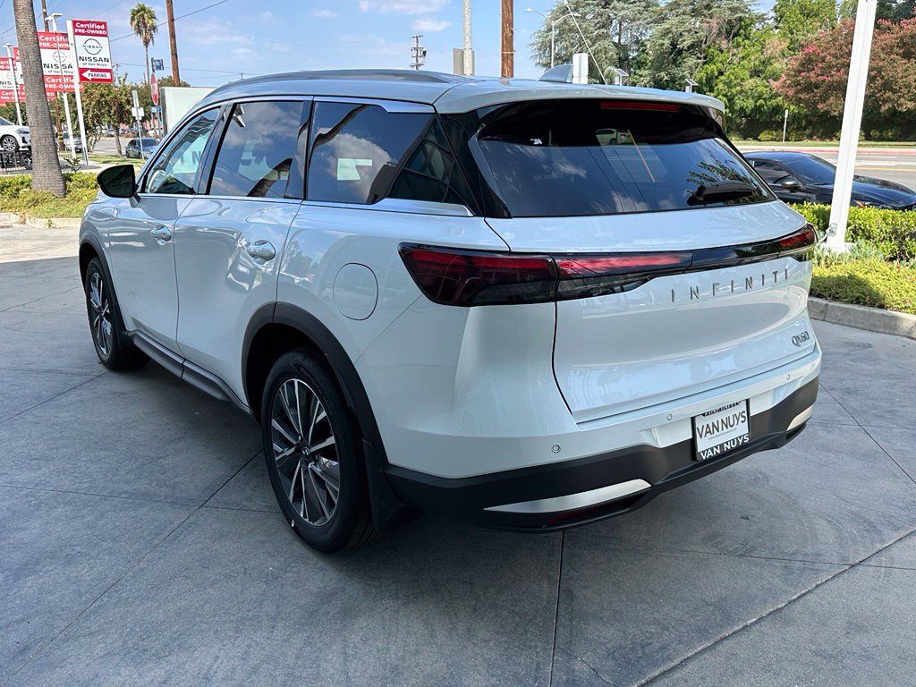 New 2027 INFINITI QX60 Luxe w/ Cargo Package FWD image 3