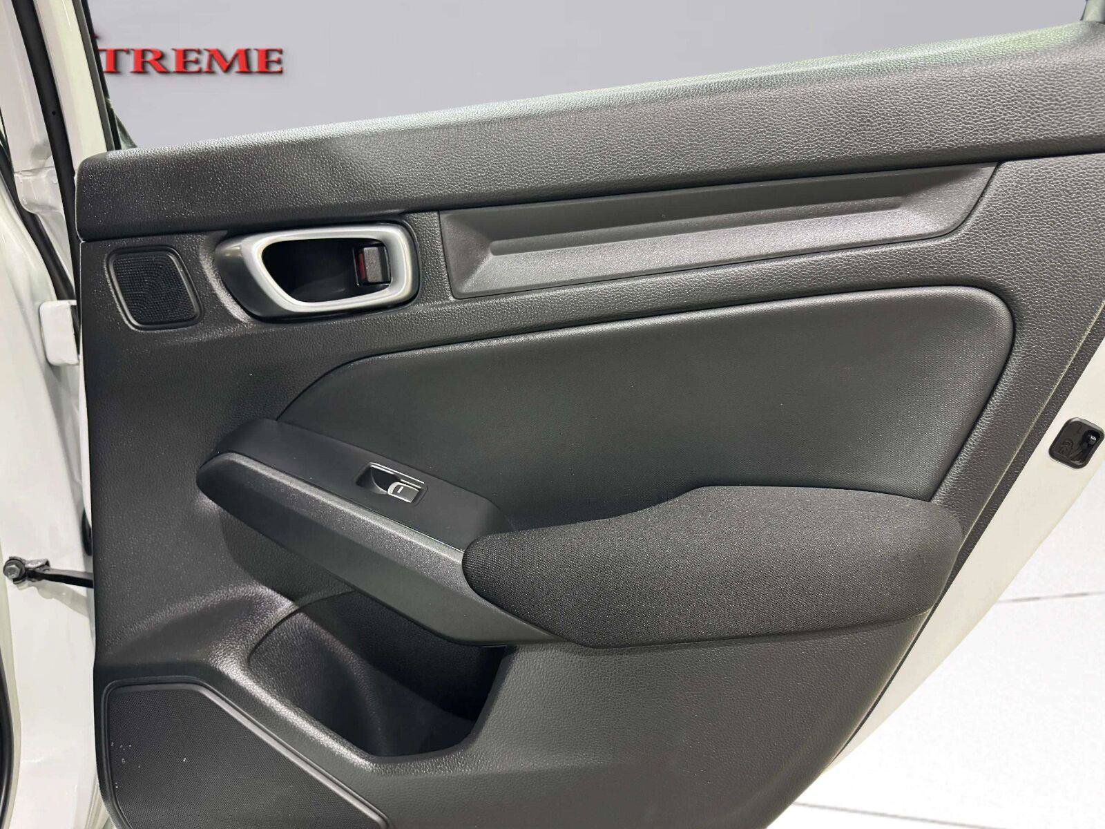 Used 2024 Honda Civic Sport image 33