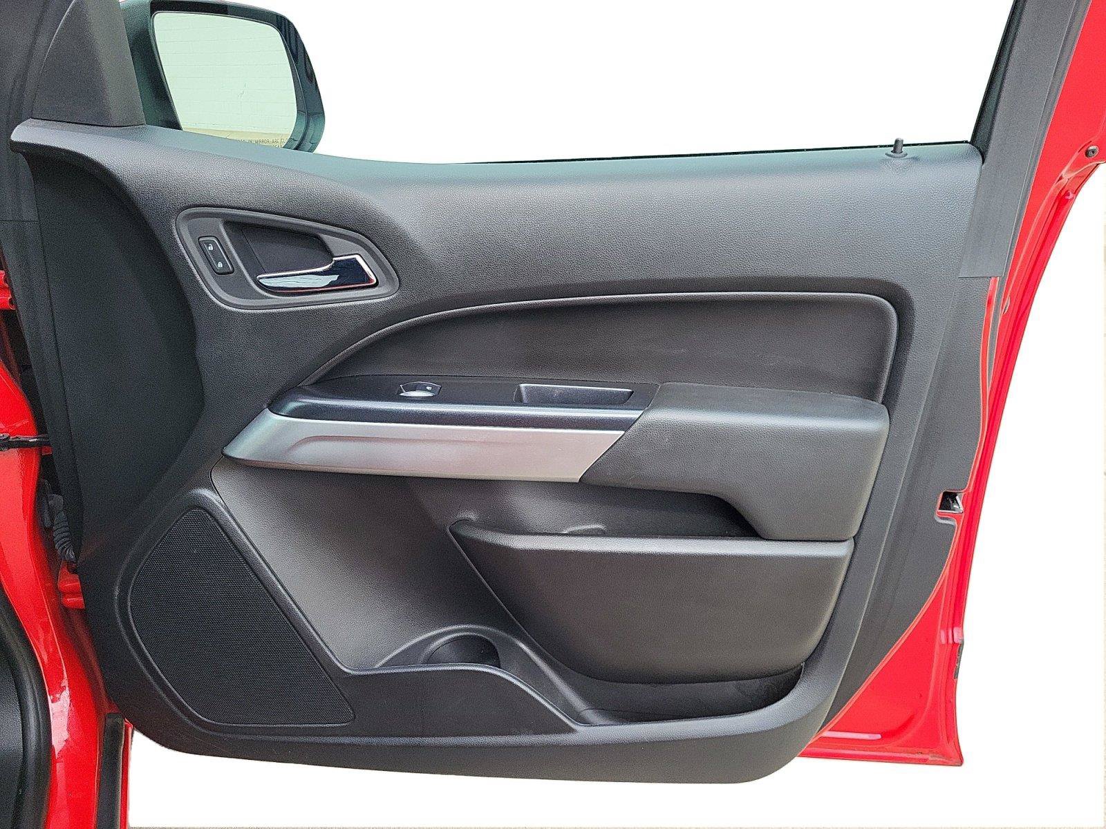 Used 2020 Chevrolet Colorado LT w/ LT Convenience Package AWD/4WD image 20
