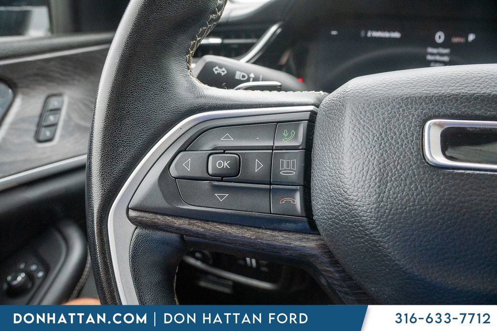 Used 2022 Jeep Grand Cherokee L Limited w/ Trailer Tow Group (B) AWD/4WD image 12