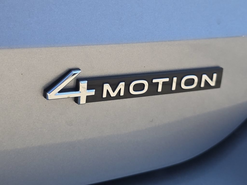 Used 2025 Volkswagen Taos S AWD/4WD image 12