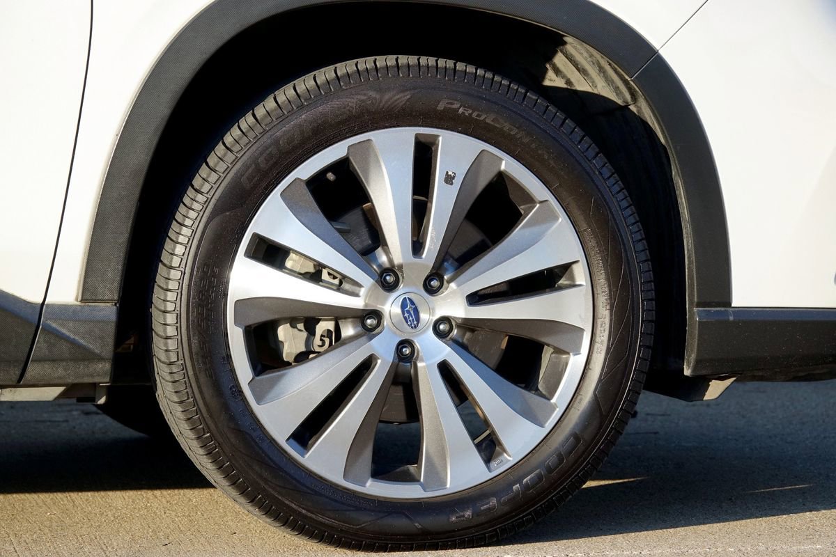Used 2019 Subaru Ascent Touring image 30