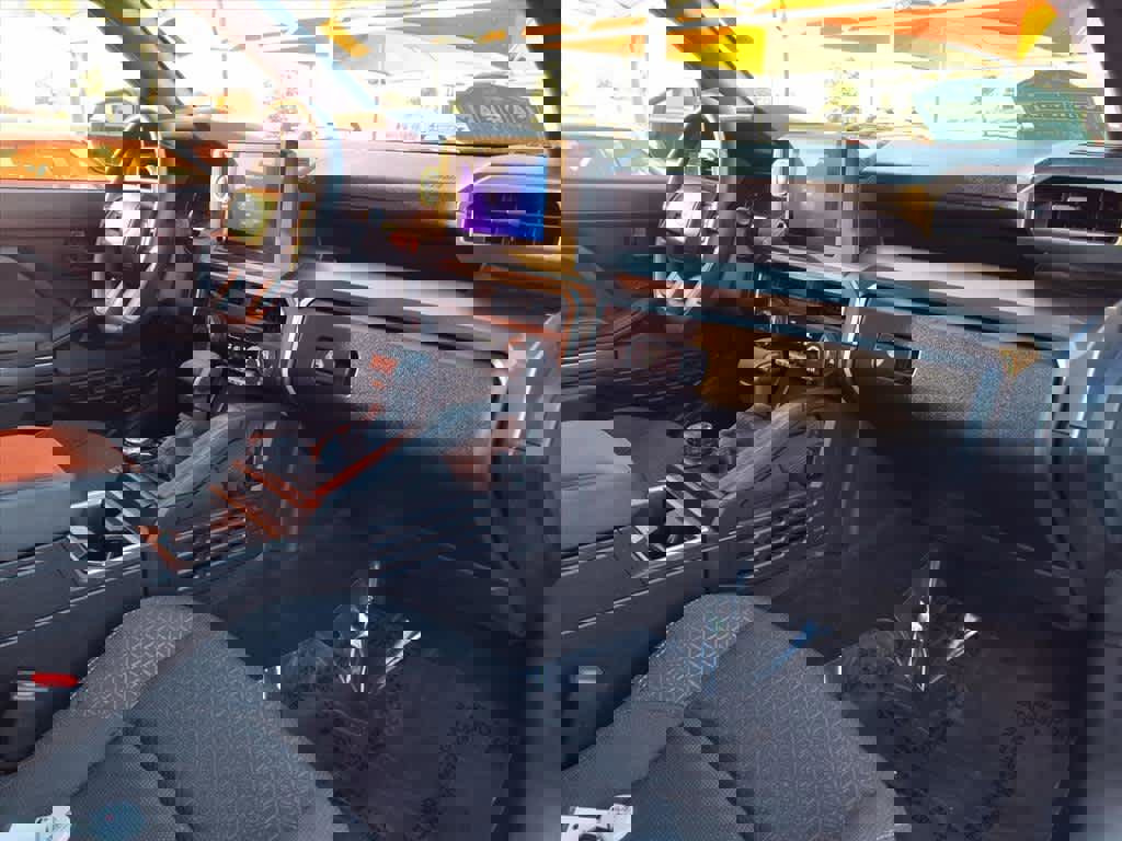 Used 2025 Toyota 4Runner SR5 image 23