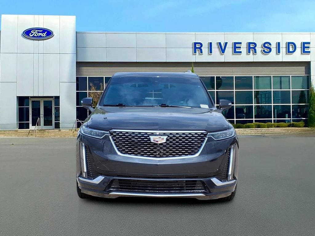 Used 2020 Cadillac XT6 Premium Luxury FWD image 2