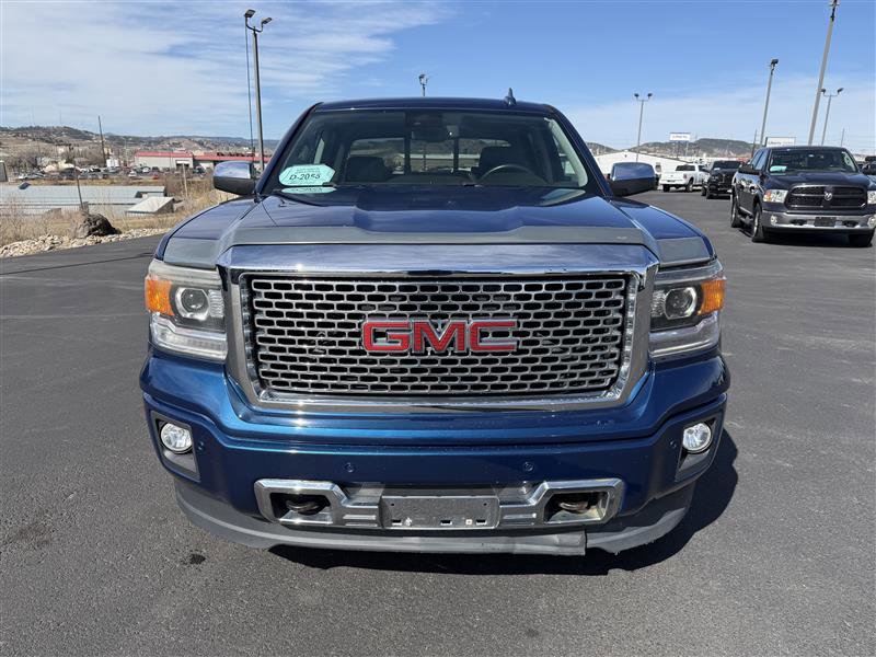 Used 2015 GMC Sierra 1500 Denali w/ Driver Alert Package AWD/4WD image 3