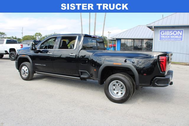 Used 2025 GMC Sierra 3500 Denali w/ Denali Reserve Package image 7