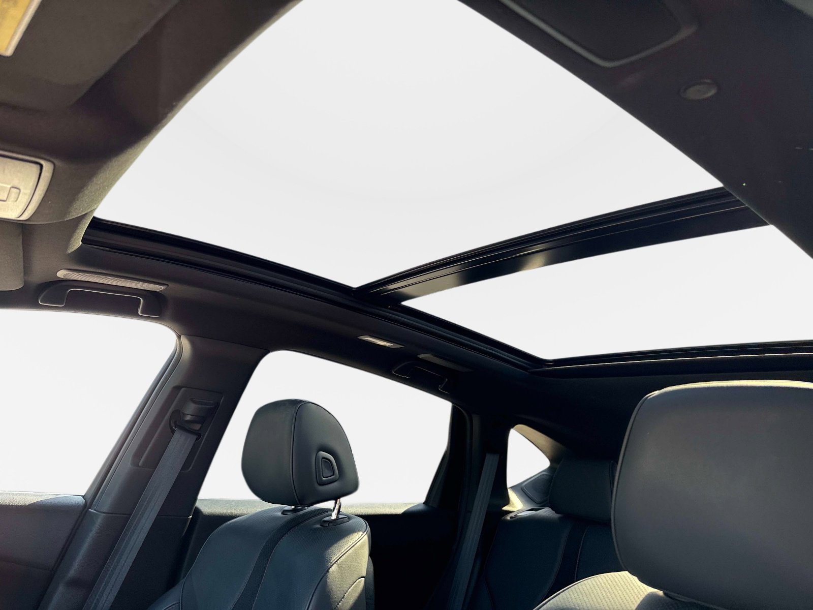 Used 2023 Acura RDX A-Spec image 23