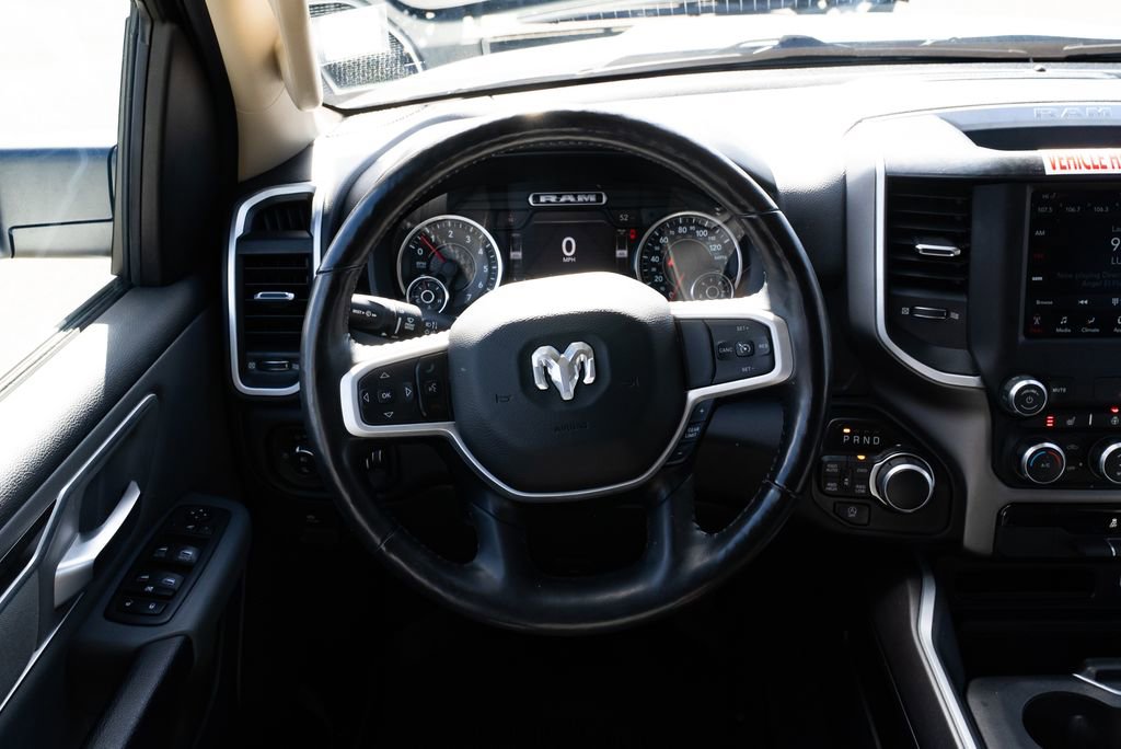 Used 2020 RAM 1500 Big Horn AWD/4WD image 10