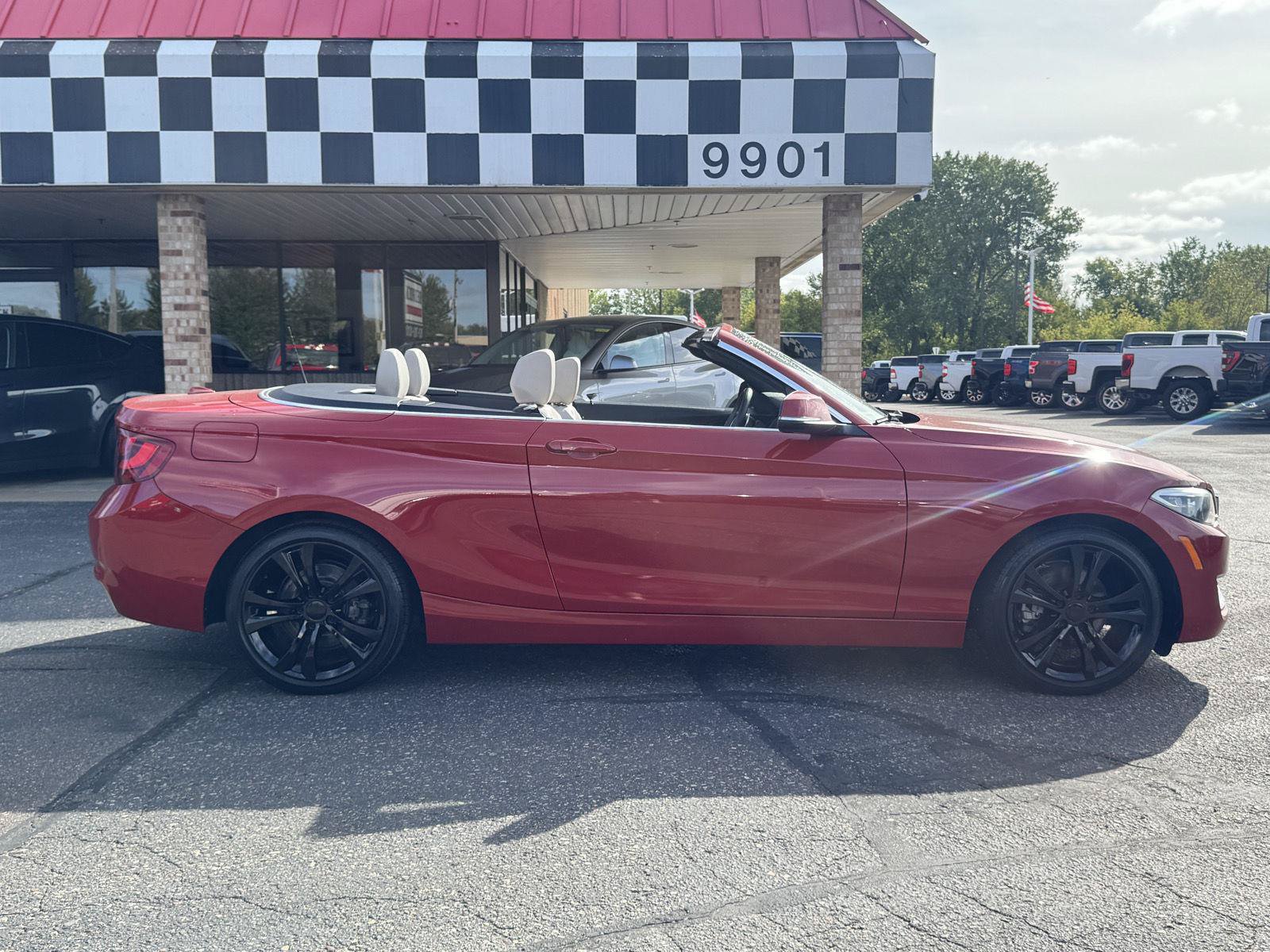 Used 2016 BMW 228i Convertible RWD image 11