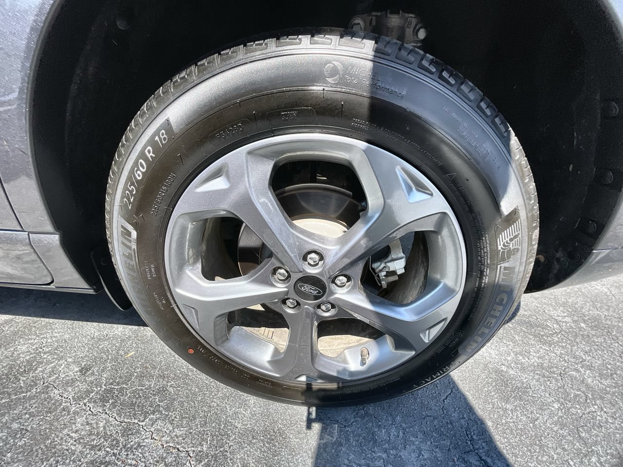 Used 2024 Ford Escape ST-Line w/ Tech Pack #1 FWD image 32