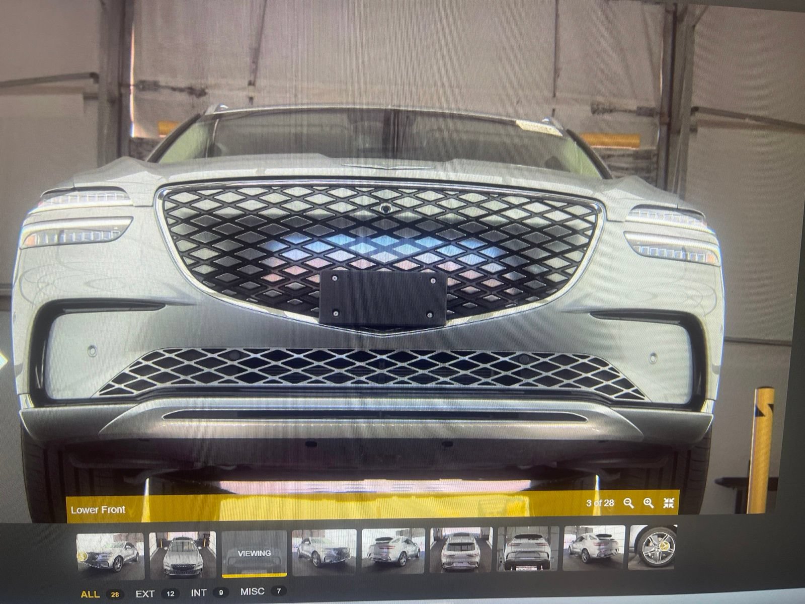 Certified 2026 Genesis Electrified GV70 Advanced AWD/4WD image 2