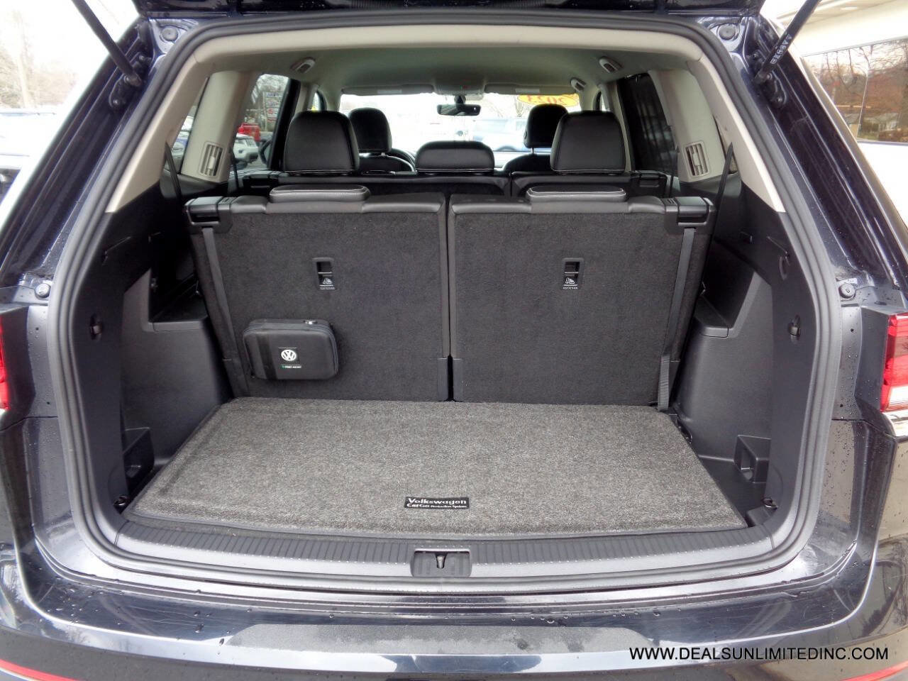 Used 2023 Volkswagen Atlas SE AWD/4WD image 20