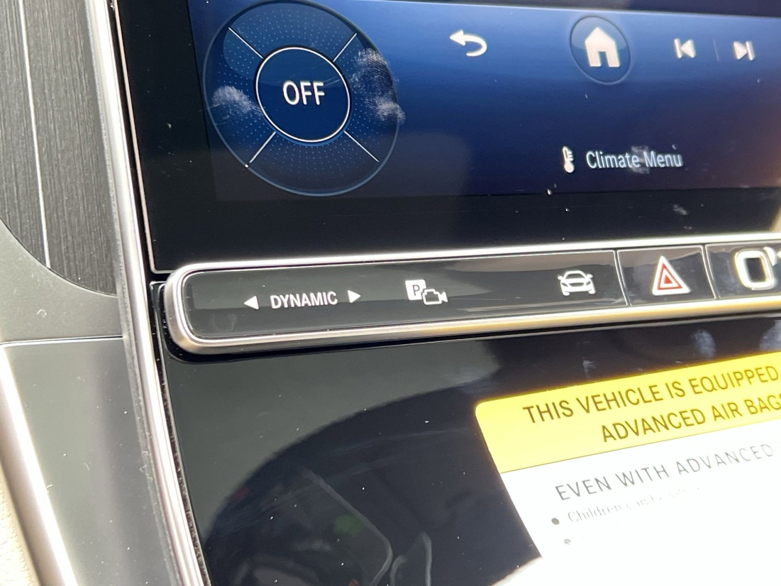 New 2026 Mercedes-Benz GLC 300 4MATIC image 32