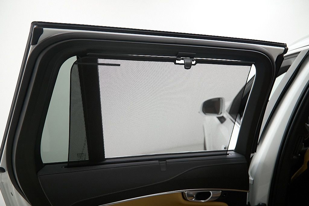 Certified 2024 Volvo XC90 T8 Ultimate w/ Protection Package image 22