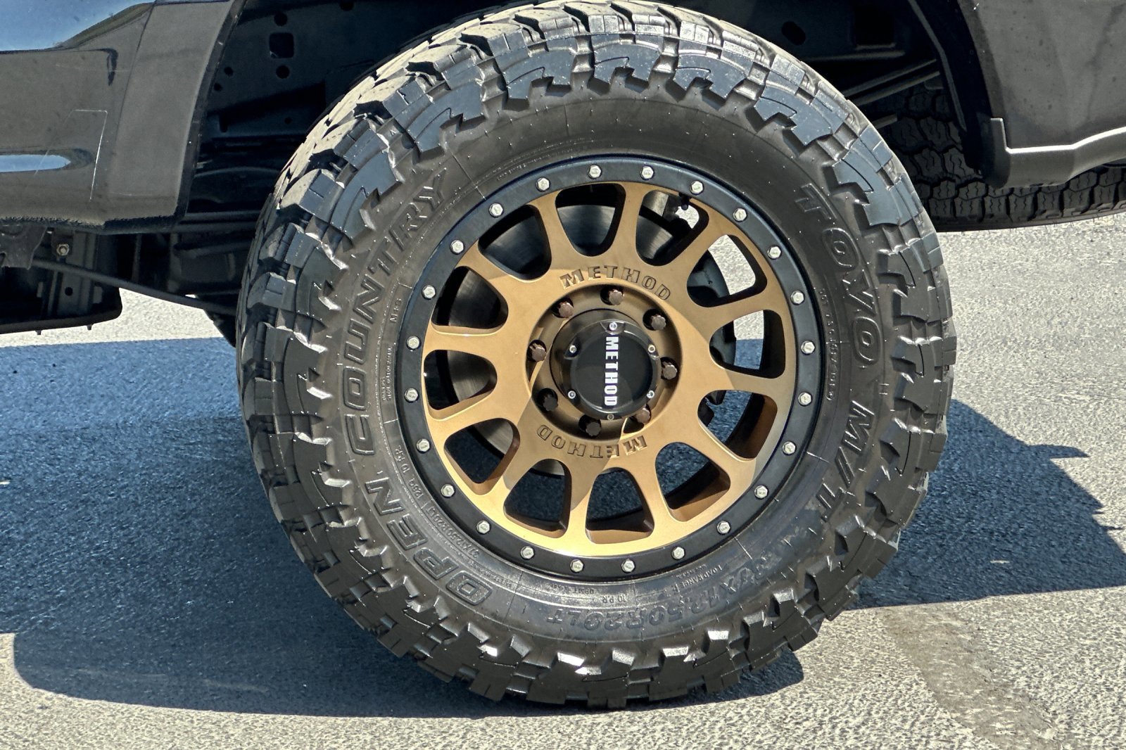 Used 2019 Ford F250 Platinum w/ Platinum Ultimate Package AWD/4WD image 24