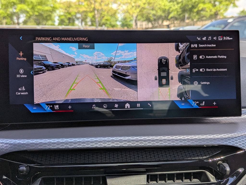 New 2026 BMW 330i xDrive Sedan w/ Premium Package AWD/4WD image 19