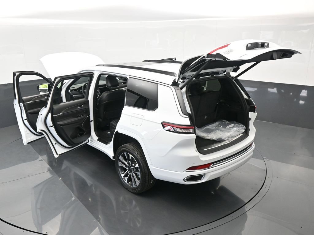 Used 2024 Jeep Grand Cherokee L Overland image 58