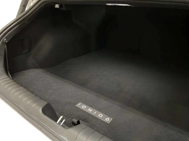 Used 2025 Hyundai Ioniq 6 SEL RWD image 81