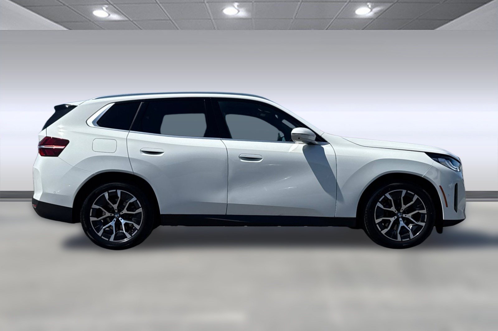 Used 2026 BMW X3 xDrive30i w/ Premium Package AWD/4WD image 8
