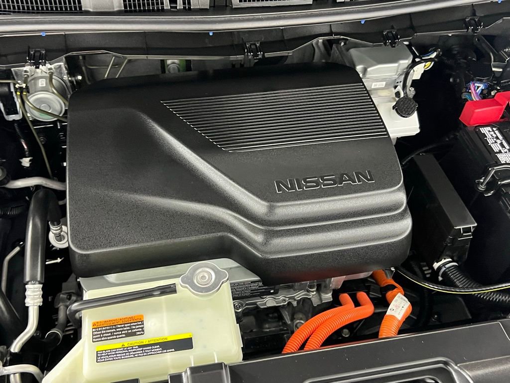 Used 2024 Nissan Leaf S image 31