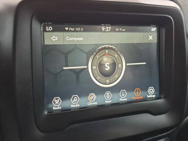 Used 2019 Jeep Renegade Trailhawk w/ LED Lighting Group AWD/4WD image 19