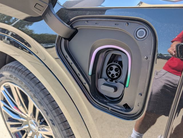 New 2026 Cadillac Vistiq Premium Luxury image 39