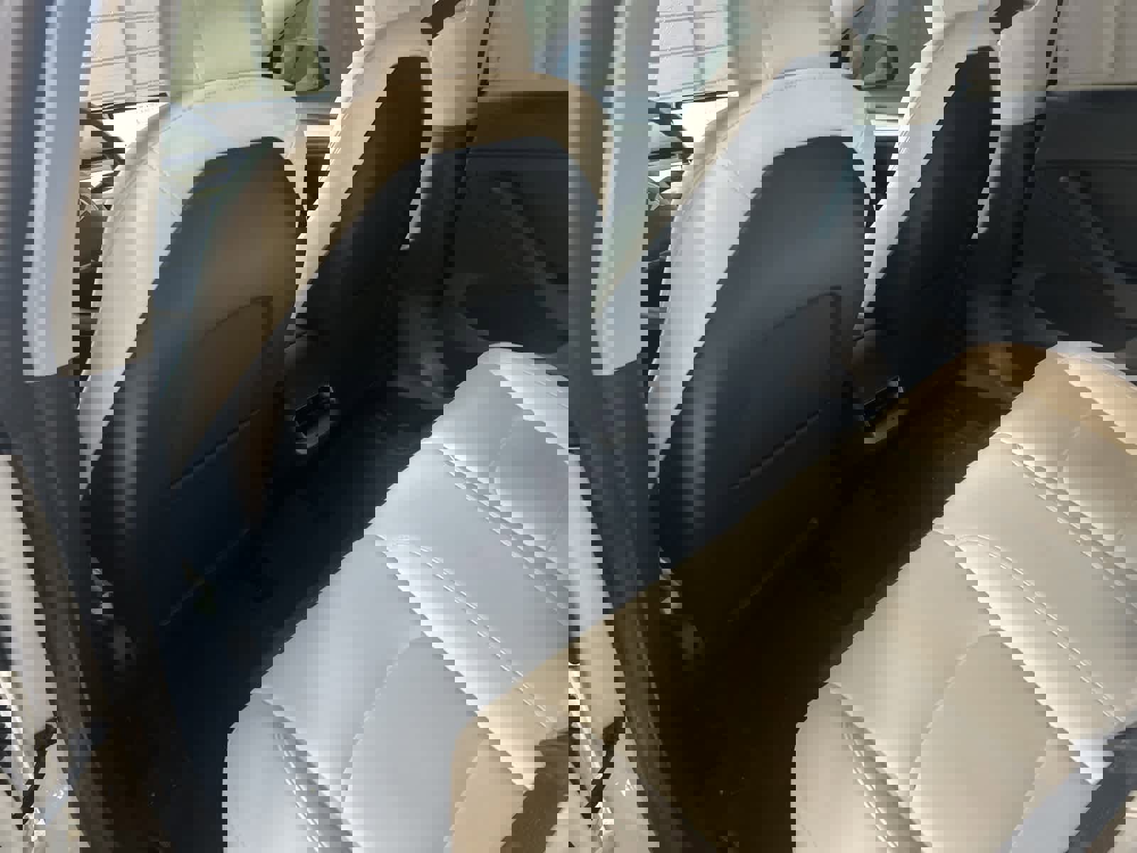 Used 2022 Tesla Model 3 Long Range image 18