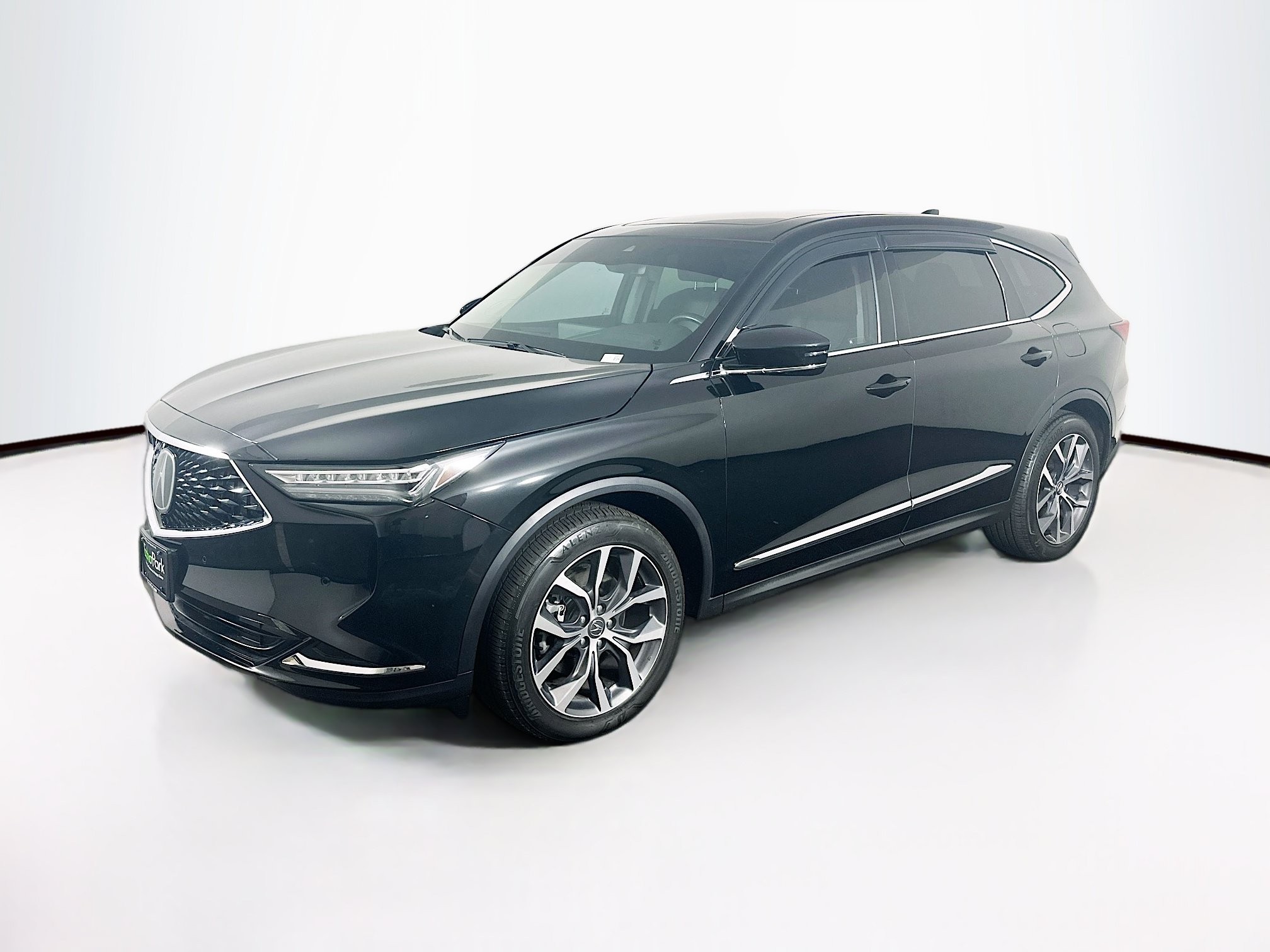 Used 2023 Acura MDX SH-AWD w/ Technology Package image 3