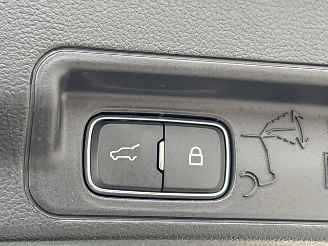 Used 2025 Ford Explorer Active w/ Active Comfort Package image 29