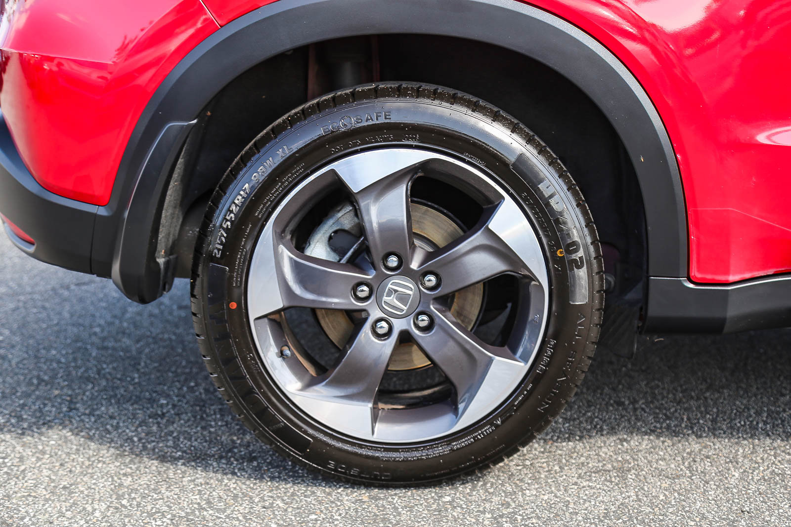 Used 2018 Honda HR-V EX image 9